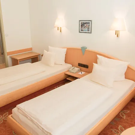 Szálloda Stadt Muenchen 4*