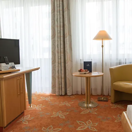 Szálloda Stadt Muenchen Düsseldorf