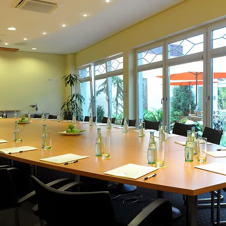 Stadt Muenchen 4* Düsseldorf