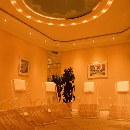 Szálloda Stadt Muenchen Düsseldorf