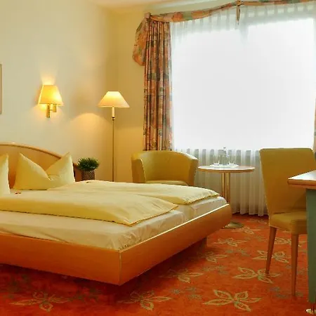 Stadt Muenchen Szálloda 4*