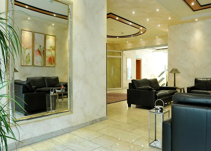 Hotel Stadt Muenchen 4*