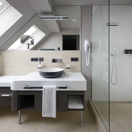 Otel Stadt Muenchen Düsseldorf