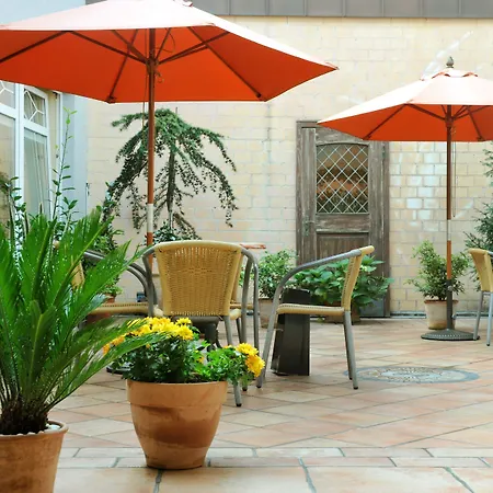 Stadt Muenchen מלון 4*