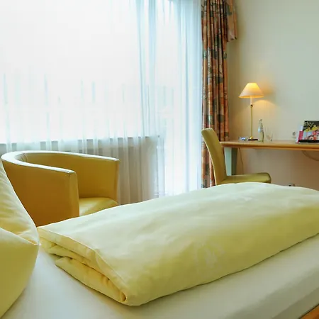 Stadt Muenchen 4* Ντίσελντορφ