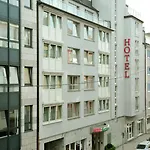 Szálloda Stadt Muenchen