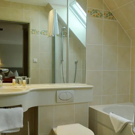 Szálloda Stadt Muenchen 4*